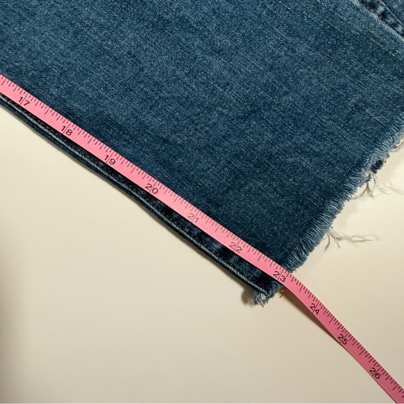 J. Crew Women's Ankle‎ Cropped Blue Jeans with Button Fly Size 26 - Picture 10 of 12